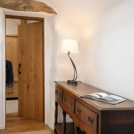 Holiday home Panoramic Views & Spacious Living By Letmestay *