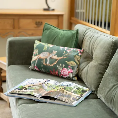 Panoramic Views & Spacious Living By Letmestay Feriehus